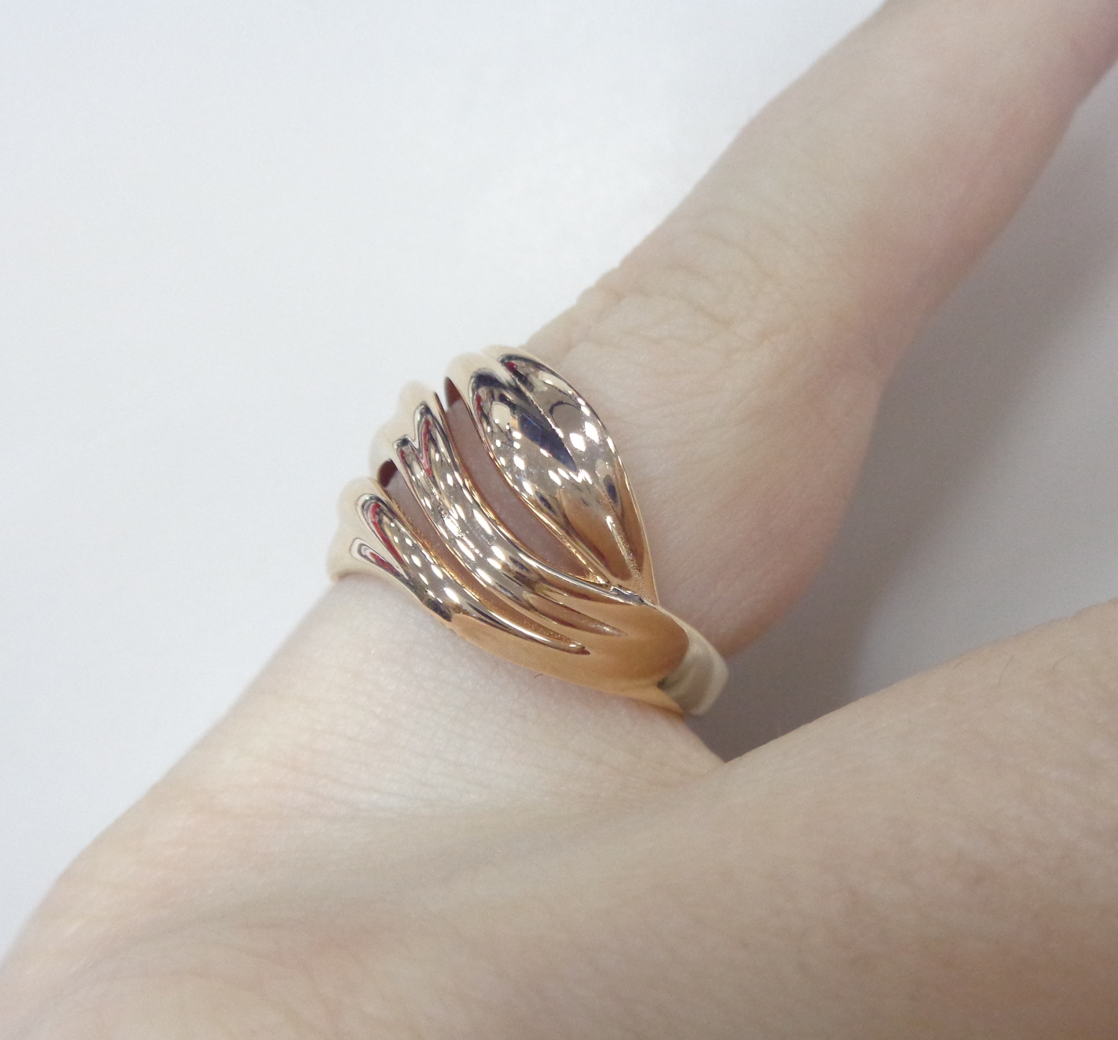 Кольцо из золота